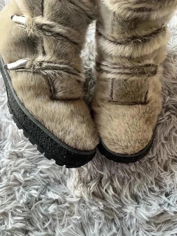 Vintage Womens faux fur Hiker Boots Size 37 – photo 4